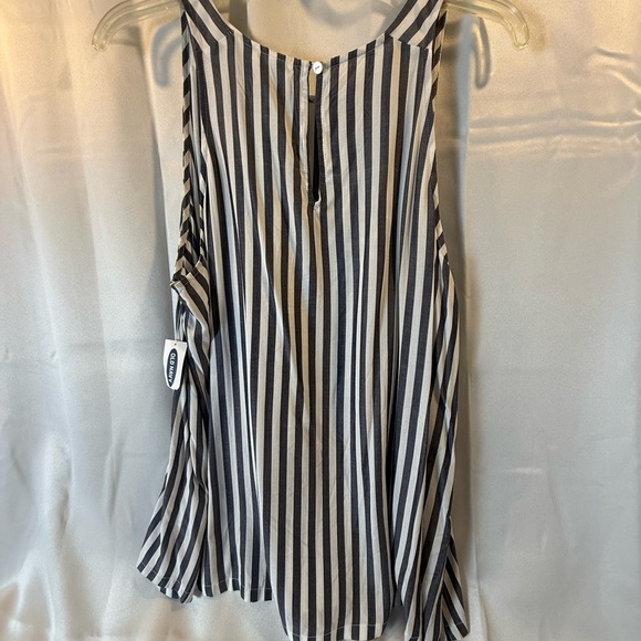 Black and White Striped Women's Top - Picture 13 of 14